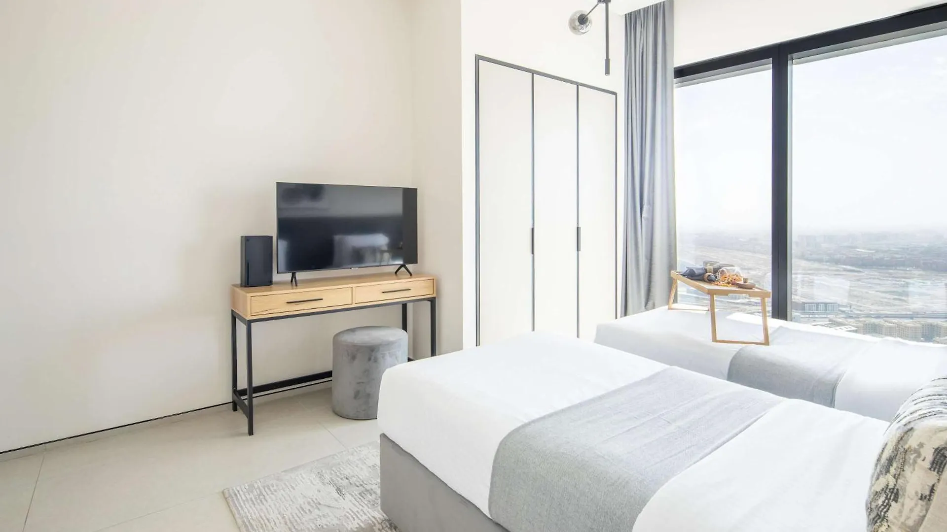 Frank Porter - The Address Jbr Dubaj Spojené arabské emiráty