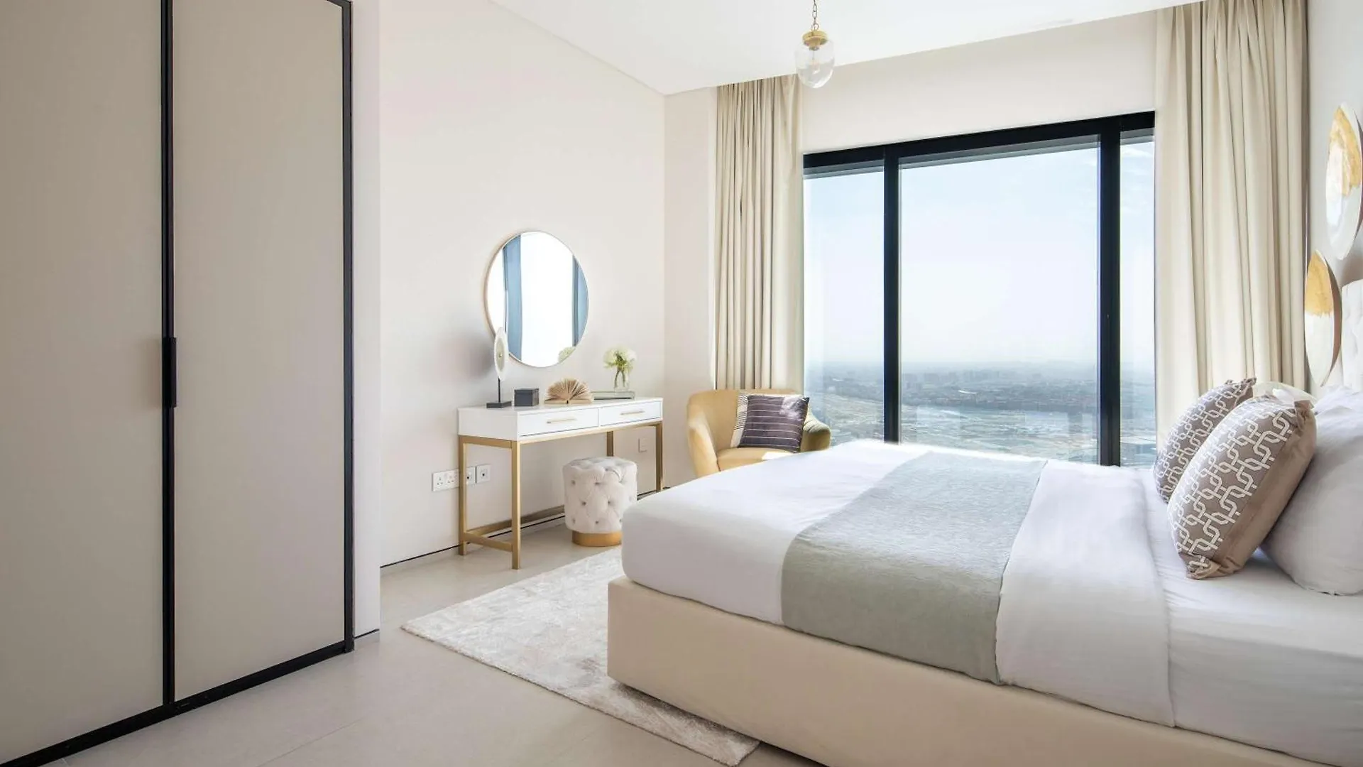 Frank Porter - The Address Jbr Dubaj Apartmán