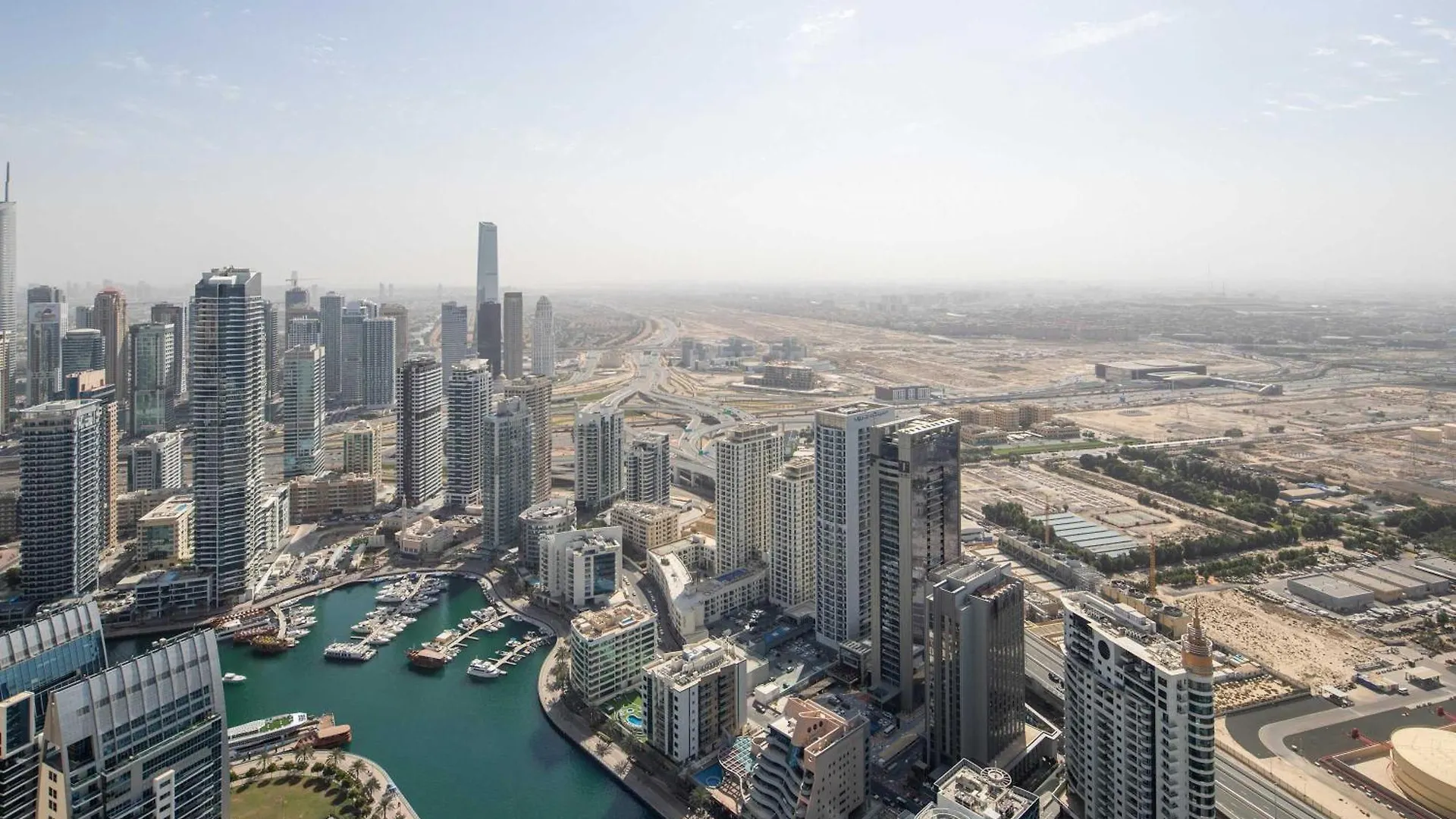 Frank Porter - The Address Jbr Dubaj 0*,  Spojené arabské emiráty